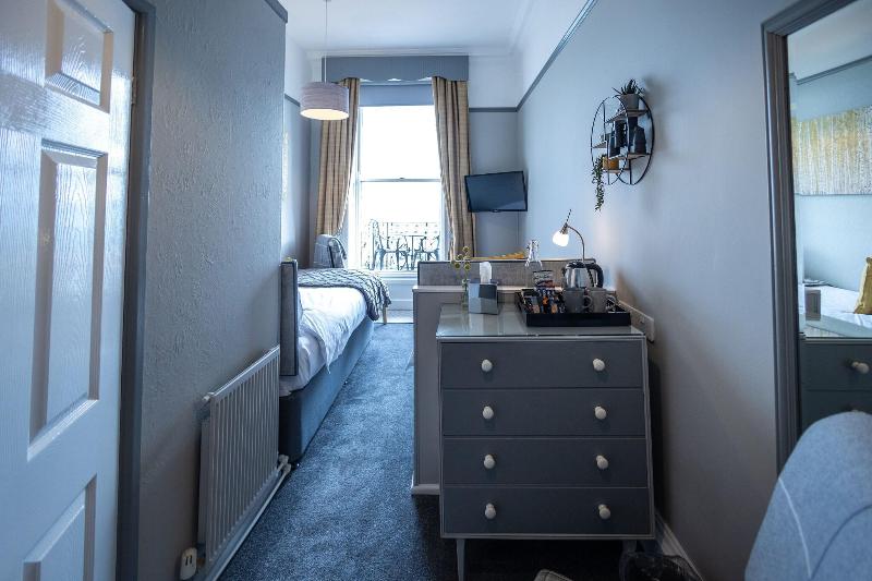 Gloucester House - Aktivite