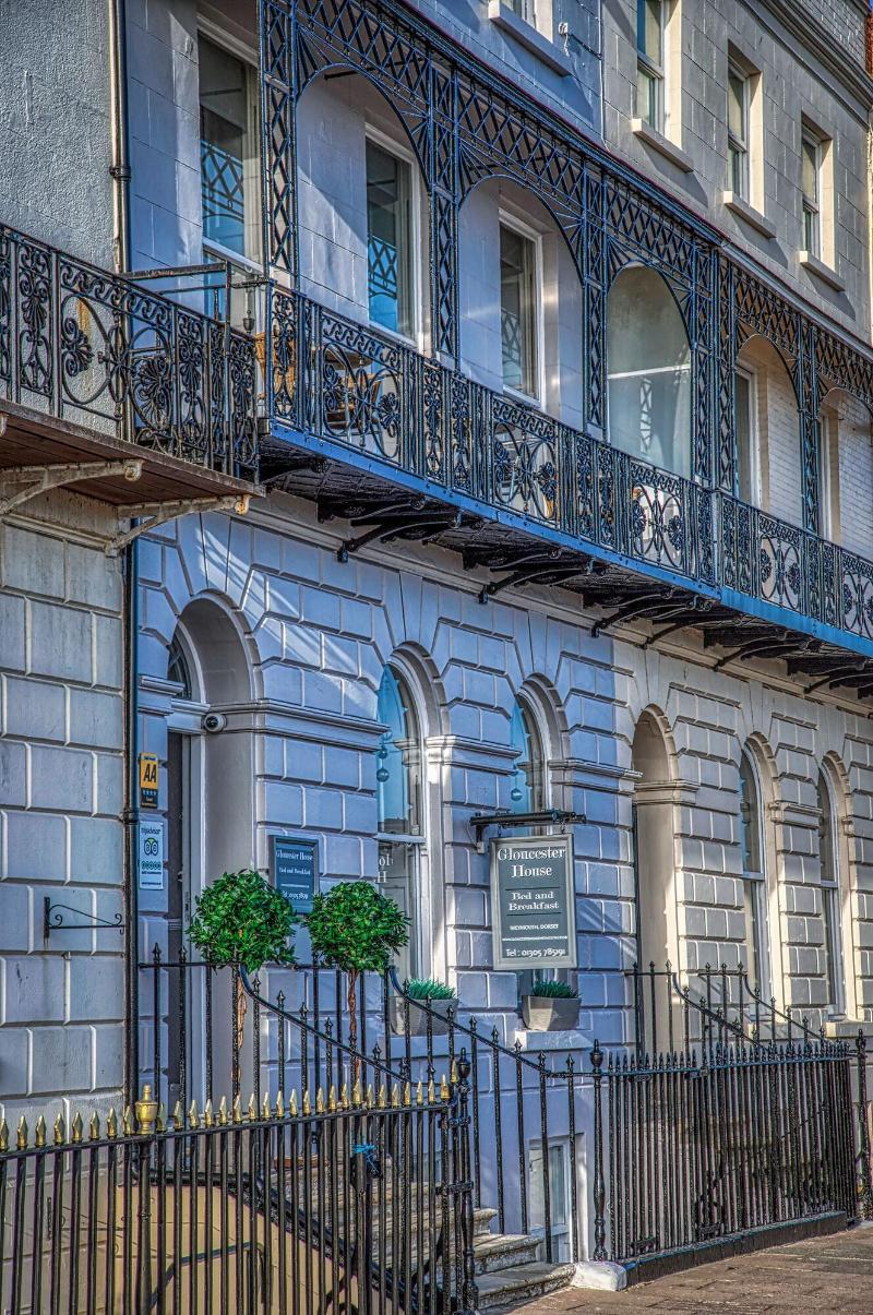 Gloucester House - Aktivite