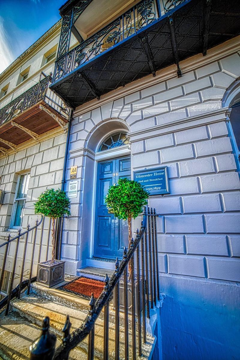 Gloucester House - Genel