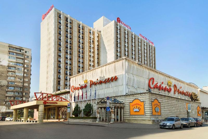 Ramada by Wyndham Sofia City Center - Genel