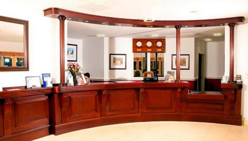 George Albert Hotel - Lobi