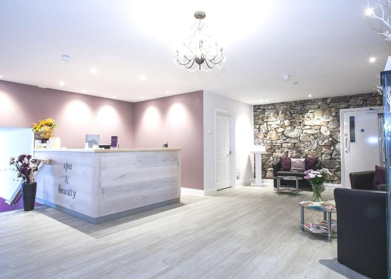 George Albert Hotel - Aktivite