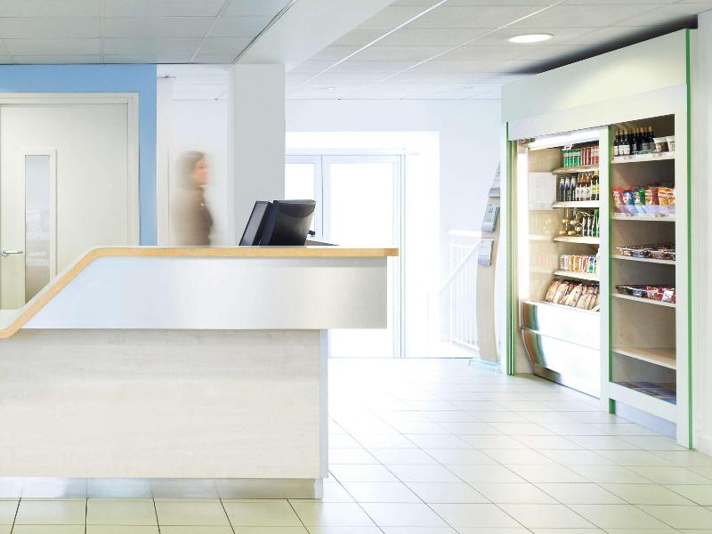 ibis budget Newport - Lobi