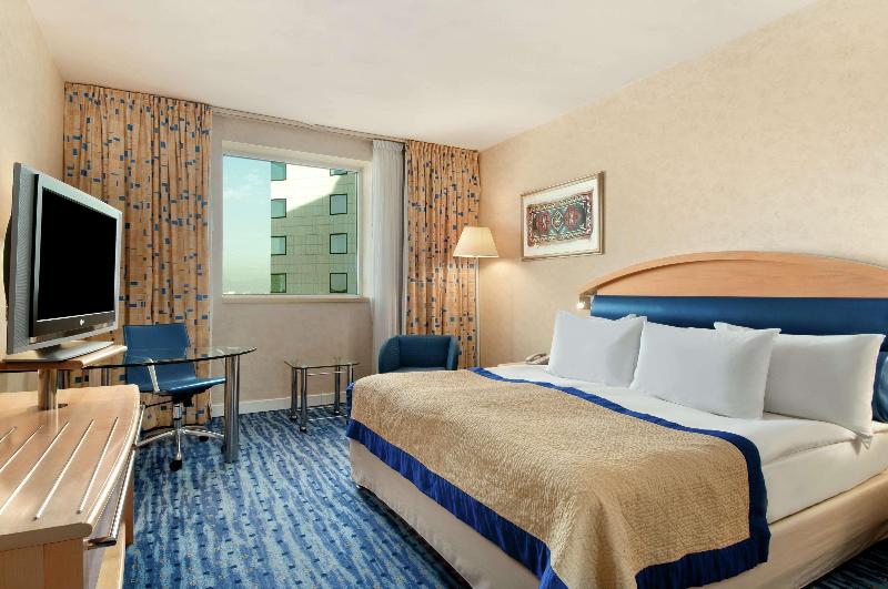 Hilton Sofia - Oda