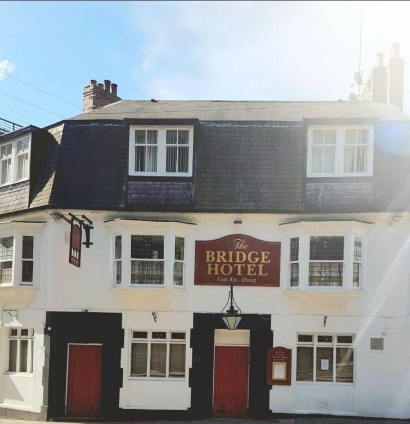 The Bridge Hotel - Genel
