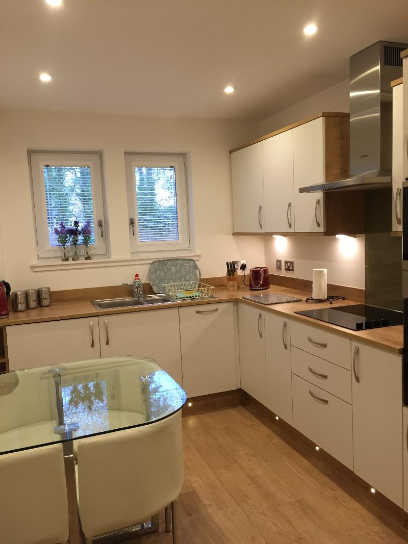 Inverness City Suites - Oda