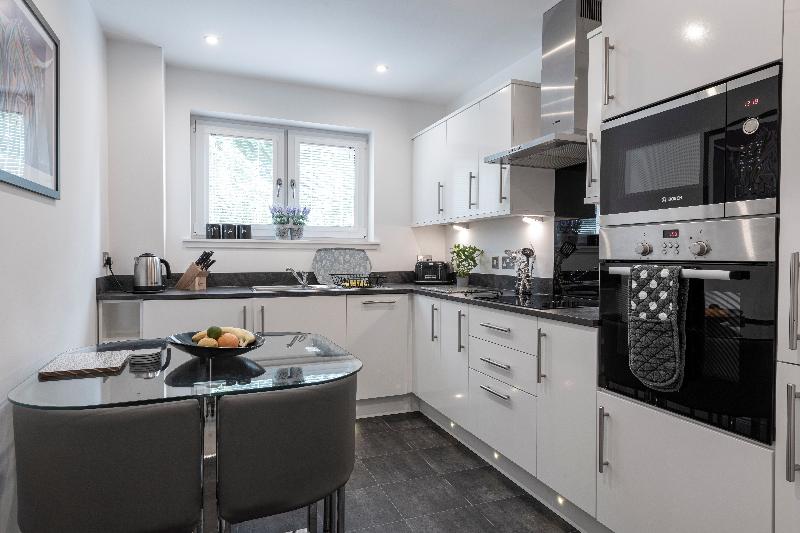 Inverness City Suites - Oda