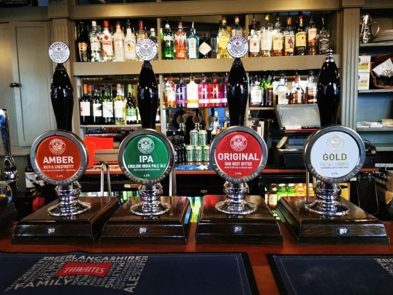 The White Horse - Bar