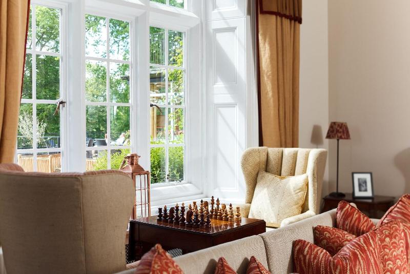Champneys Forest Mere - Lobi