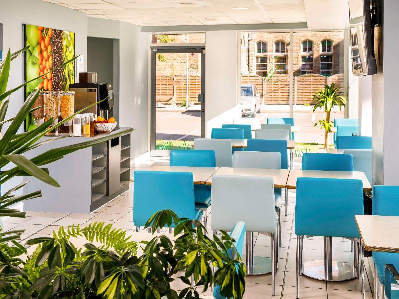 ibis budget Sheffield Arena - Bar