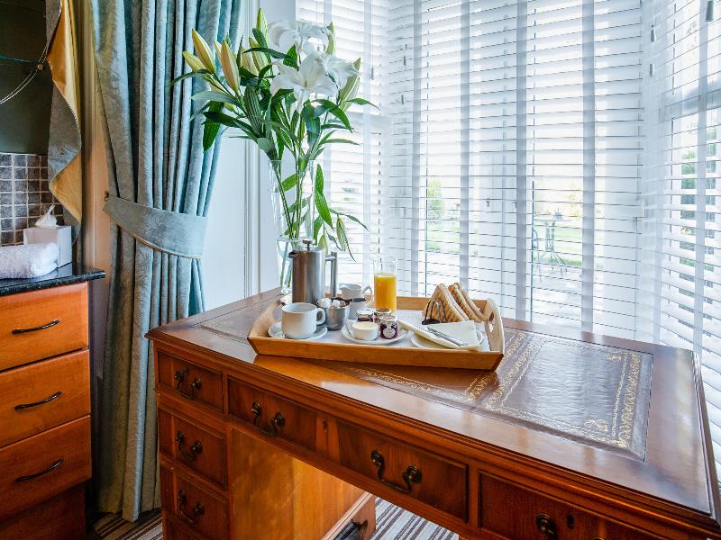 Lamphey Hall Hotel - Oda