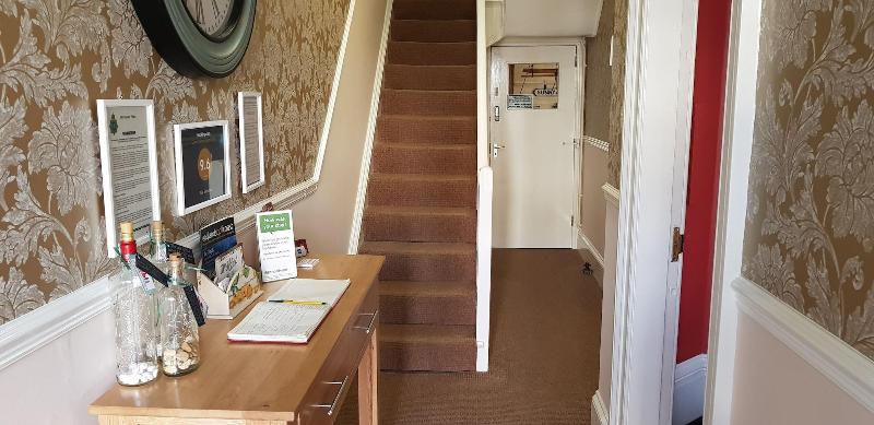 The Braemar - Lobi