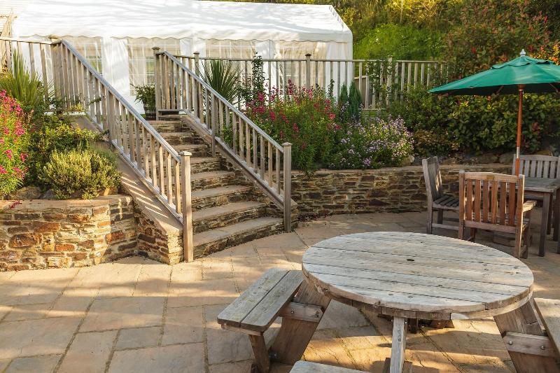 The Globe Inn - Teras