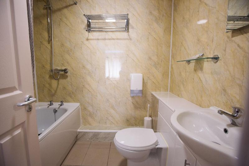 The Coach House Hotel - Oda