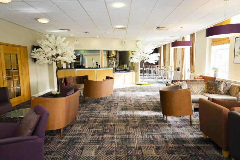 Mitchell Hall - Bar