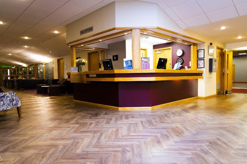 Mitchell Hall - Lobi
