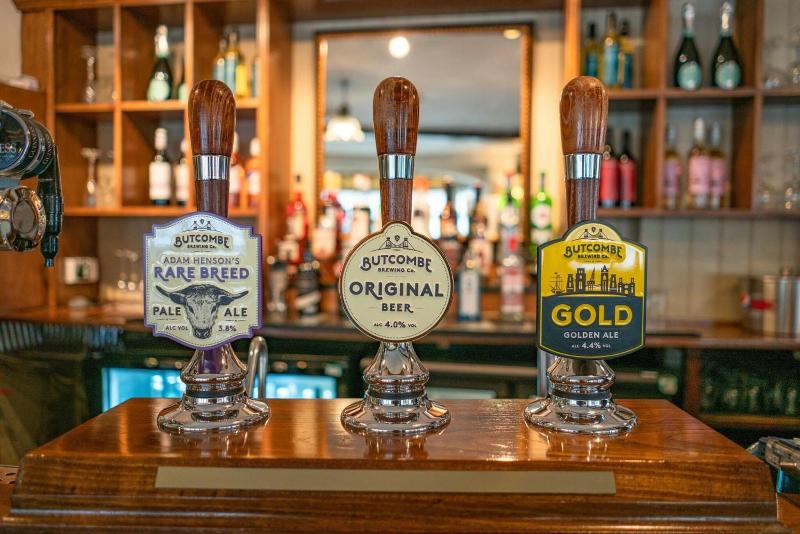 The Kings Arms Hotel - Bar