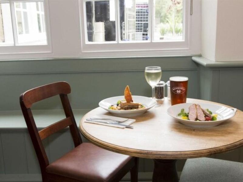 The Kings Arms Hotel - Restoran
