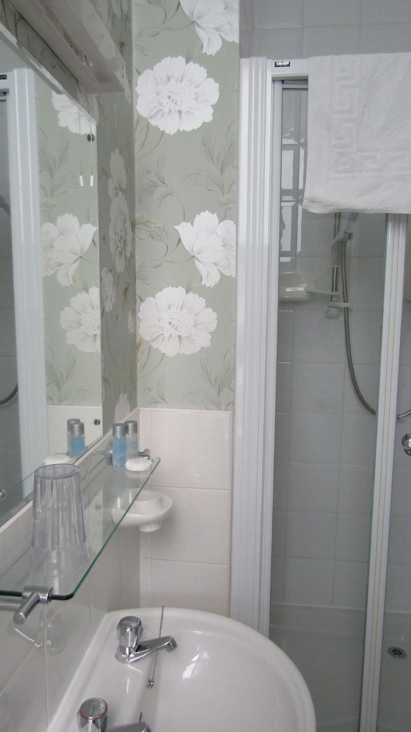 Raincliffe Hotel - Oda