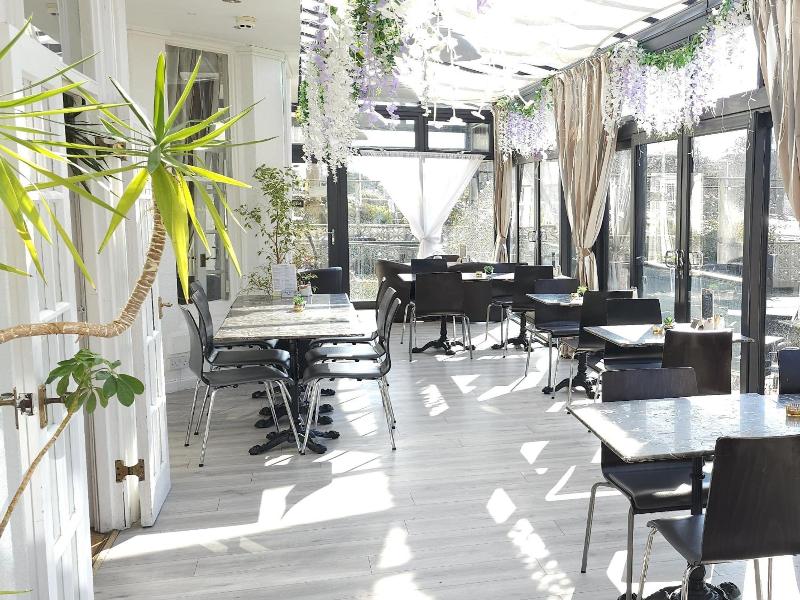 The Dukes Folly Hotel - Genel