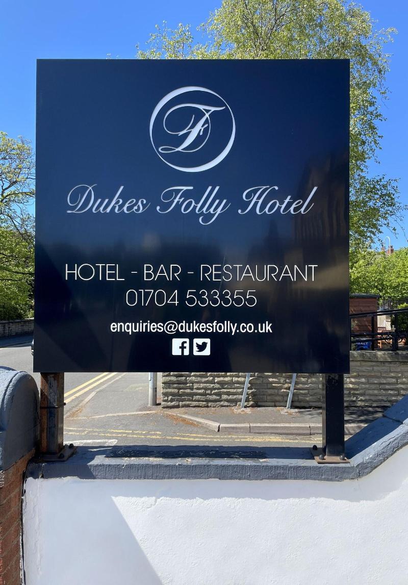 The Dukes Folly Hotel - Genel