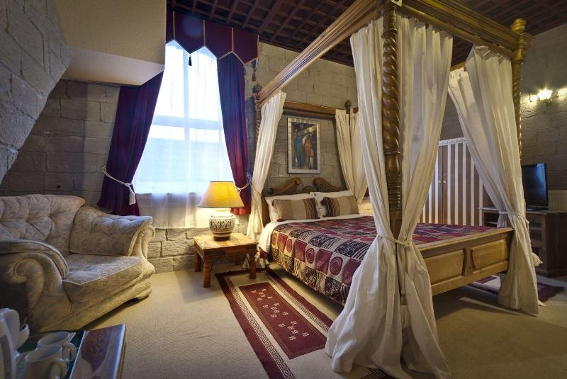 The Dukes Folly Hotel - Oda