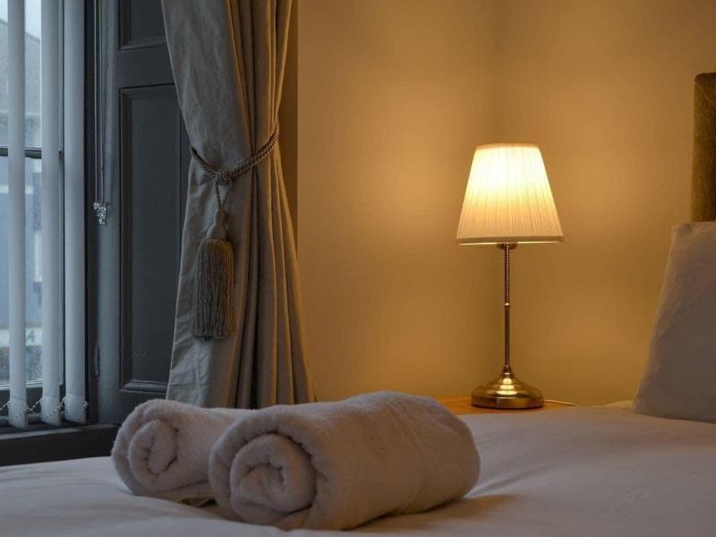 Four Seasons Hotel - Oda