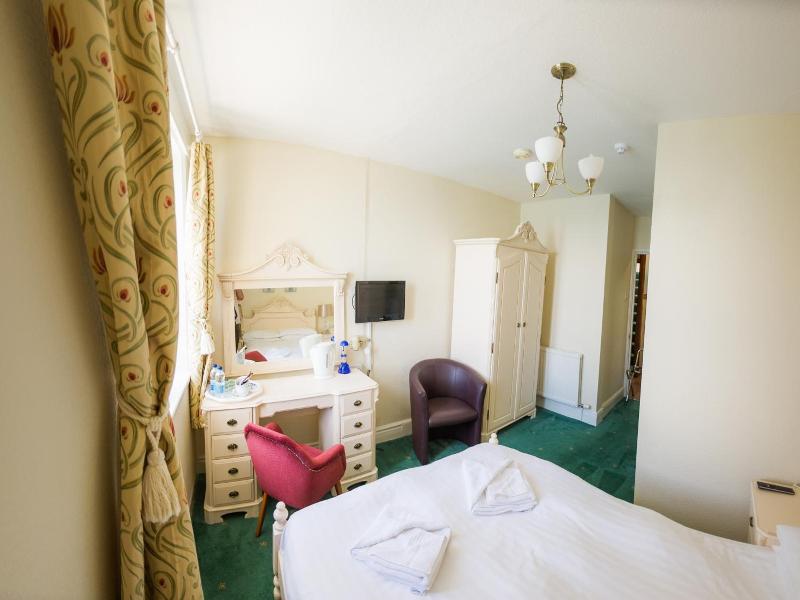 Queensbridge Hotel - Oda