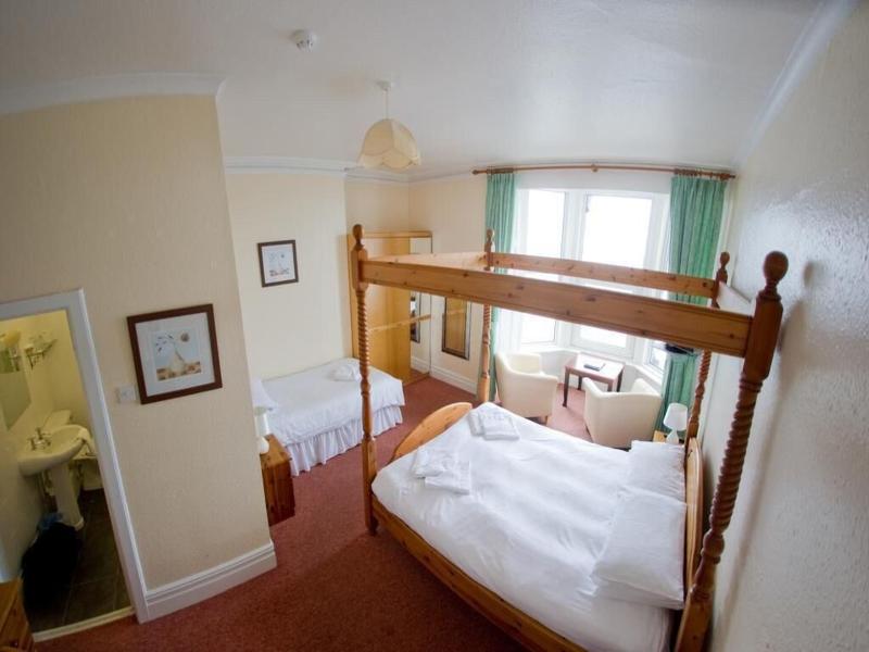 Queensbridge Hotel - Oda
