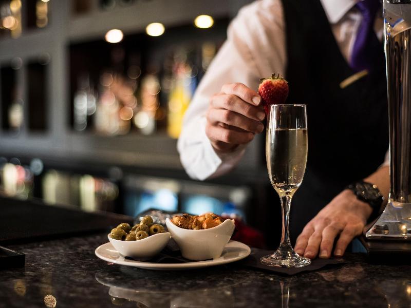 Mercure Milton Keynes Hotel - Bar