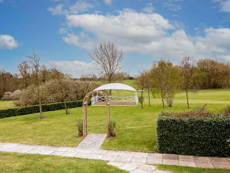 Mercure Milton Keynes Hotel - Genel