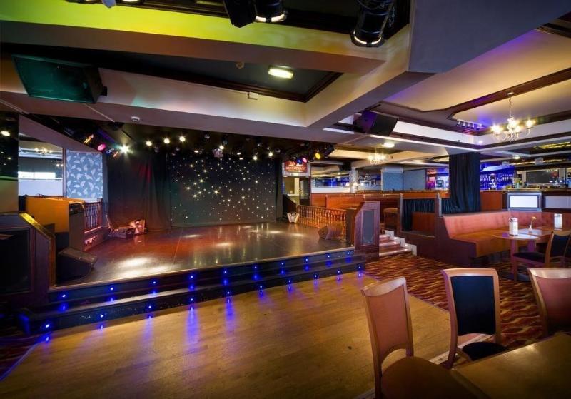 The Caledonian Tower Hotel - Bar
