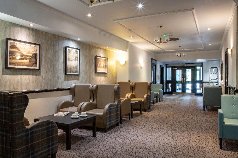The Tarbet Hotel - Lobi