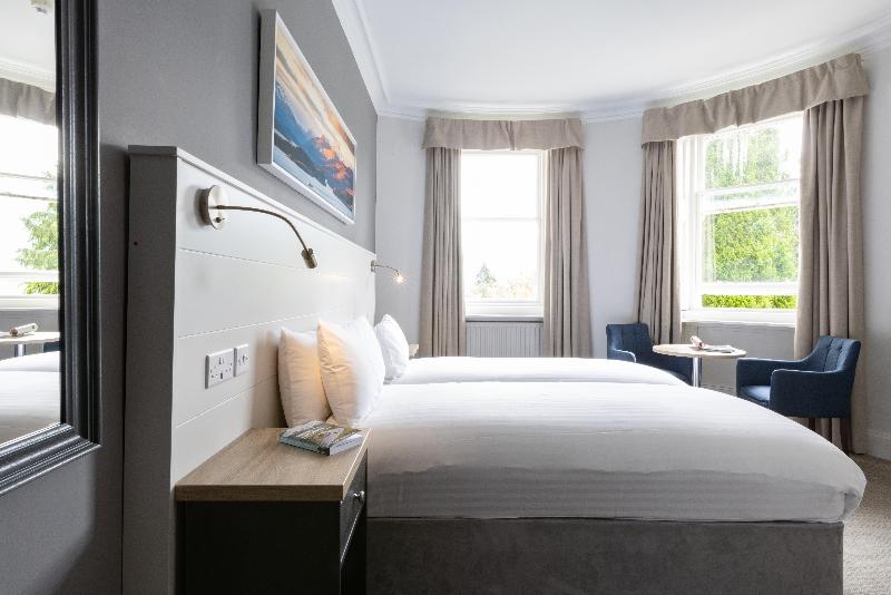 The Tarbet Hotel - Oda