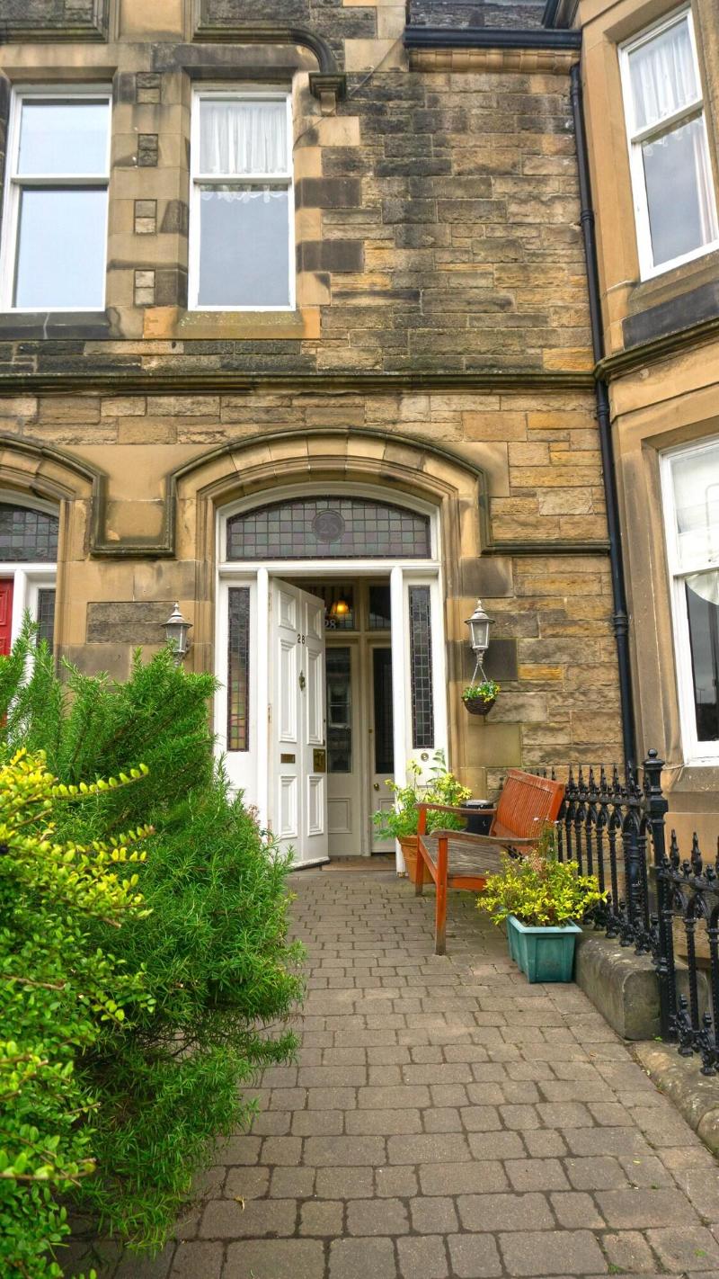 Arrandale Guest House - Genel