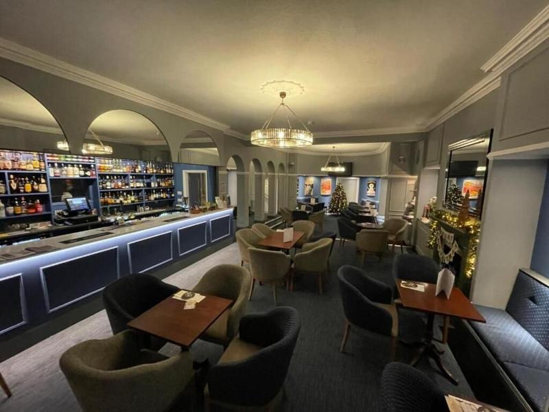 Manor Hotel - Bar