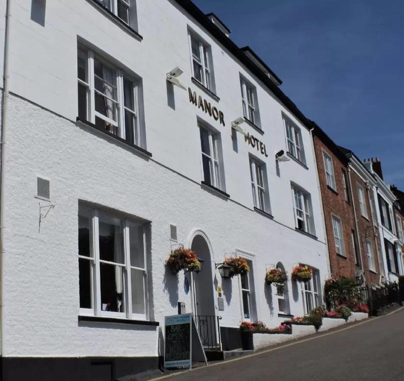 Manor Hotel - Genel