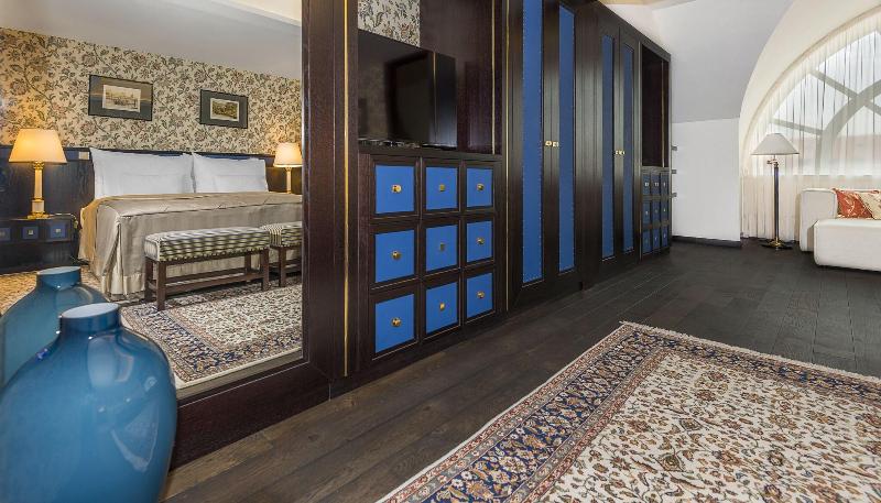 Hotel Savoy Prague - Oda
