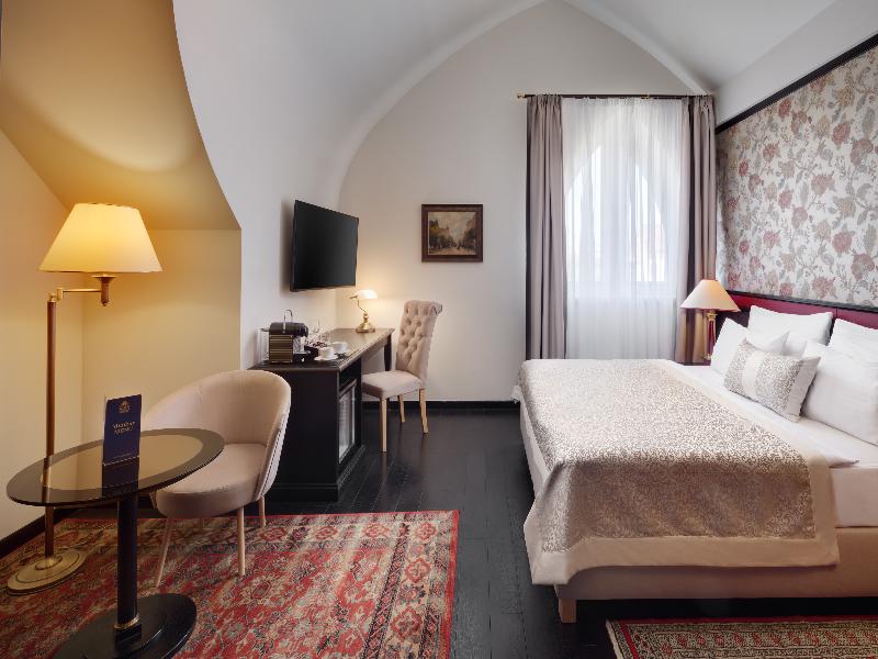 Hotel Savoy Prague - Oda