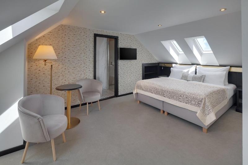 Hotel Savoy Prague - Oda