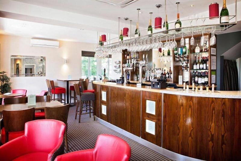 315 Bar and Restaurant - Bar