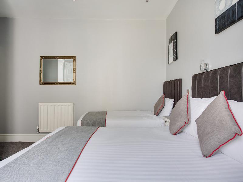 OYO Minerva Guesthouse - Oda