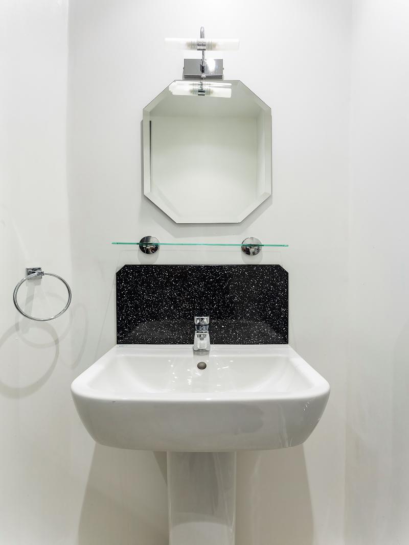 OYO Minerva Guesthouse - Oda