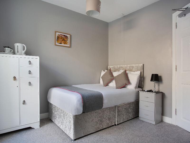 OYO Minerva Guesthouse - Oda