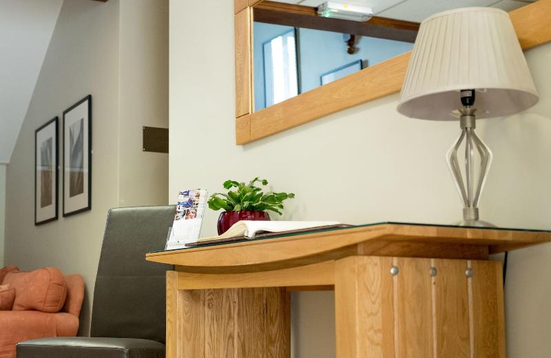 Courtyard Hotel - Lobi