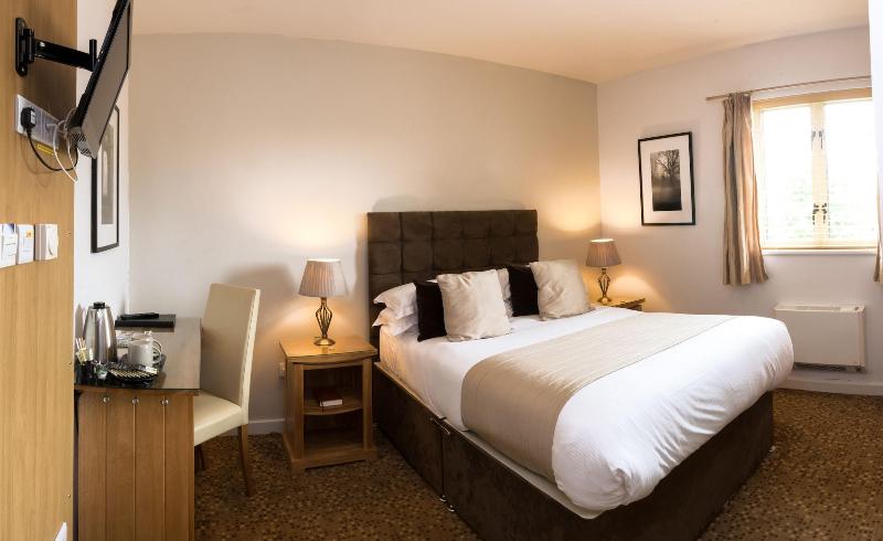 Courtyard Hotel - Oda