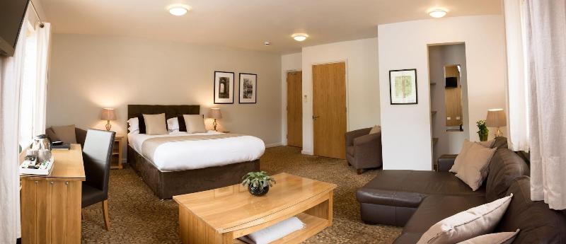 Courtyard Hotel - Oda