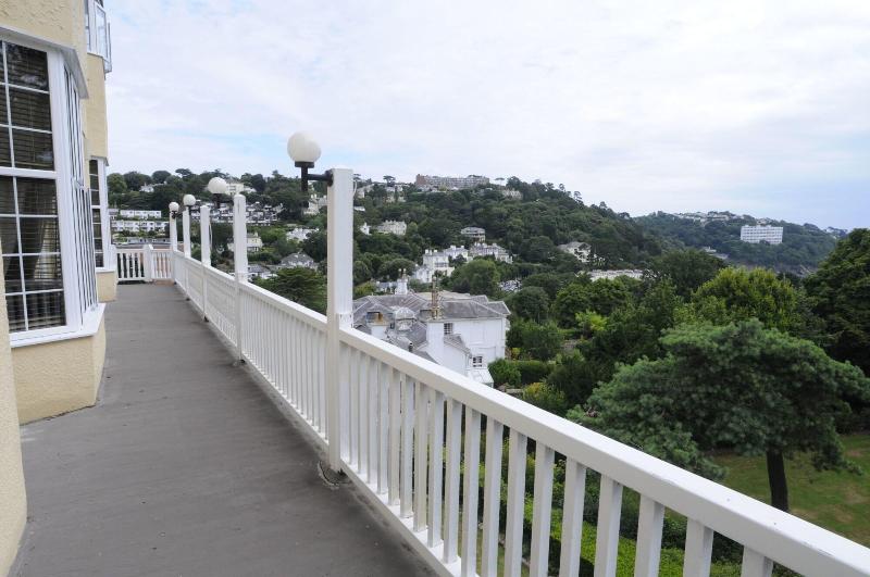 The Headland Hotel - Genel