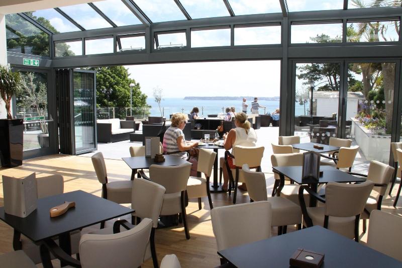 The Headland Hotel - Teras