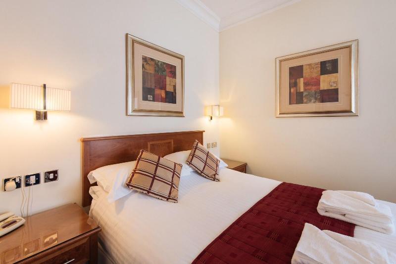 The Palace Hotel - Oda